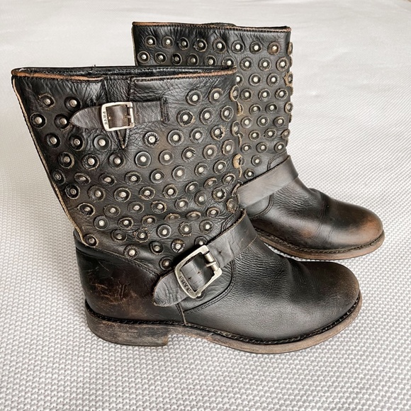 Frye Shoes - Frye Jenna Disc Short Motorcycle Boot - 8